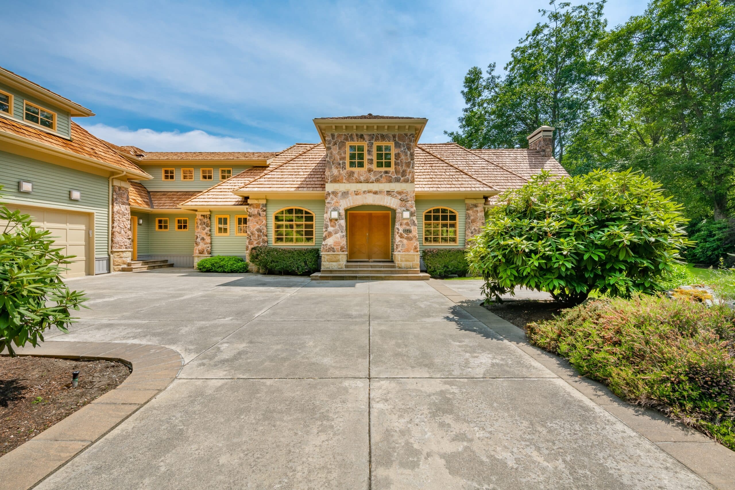 Cedar Shake Roofing